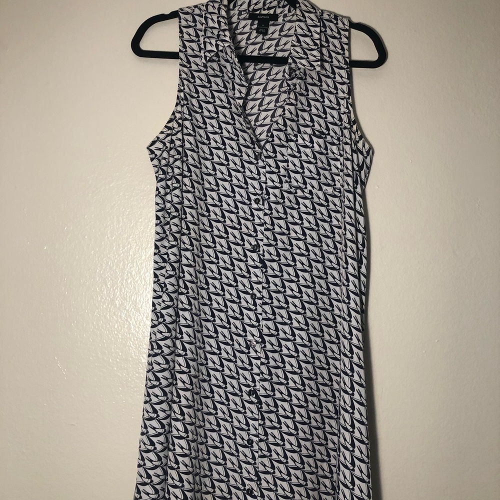 Alfani White and Blue Sleeveless V-Neck Sundress